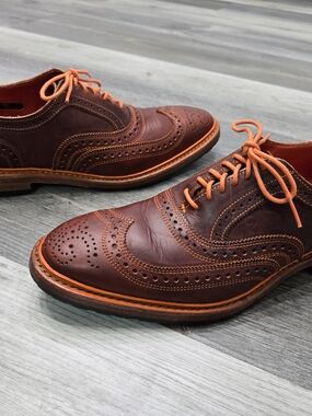 Allen Edmonds Ridgeway brown and orange wingtip leather oxford shoes